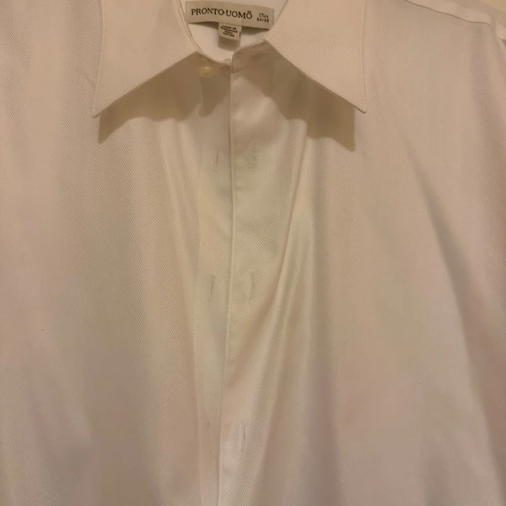 PERFECT CONDITION, PRONO UHOMO WHITE TUXEDO SHIRT, SIZE 17 1/2 34/35 - Picture 2 of 6